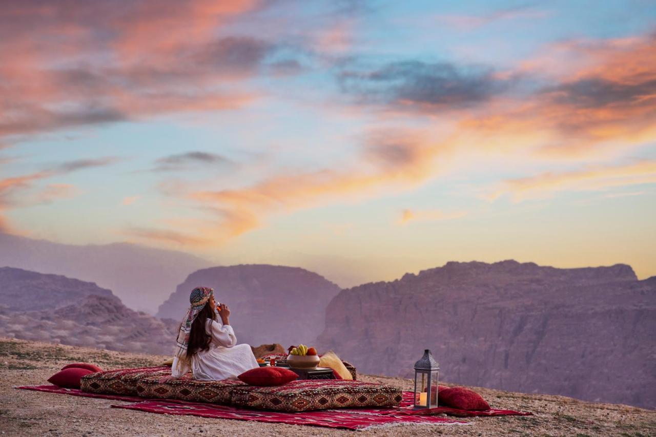 Grand Mercure Petra Wadi Musa Esterno foto